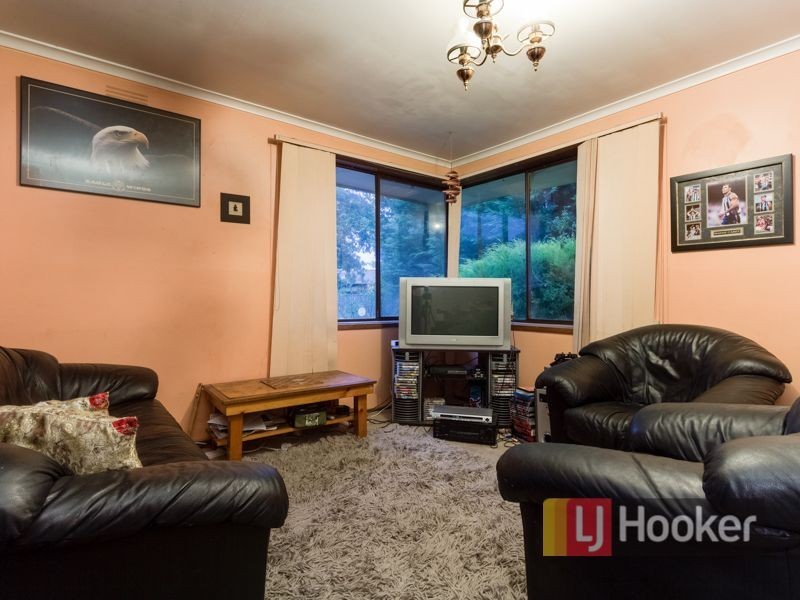 7 Oaktree Drive, Hampton Park VIC 3976