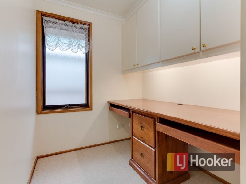 6 Robyn Court, Hampton Park VIC 3976