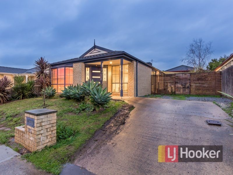 89 Laura Drive, Hampton Park VIC 3976