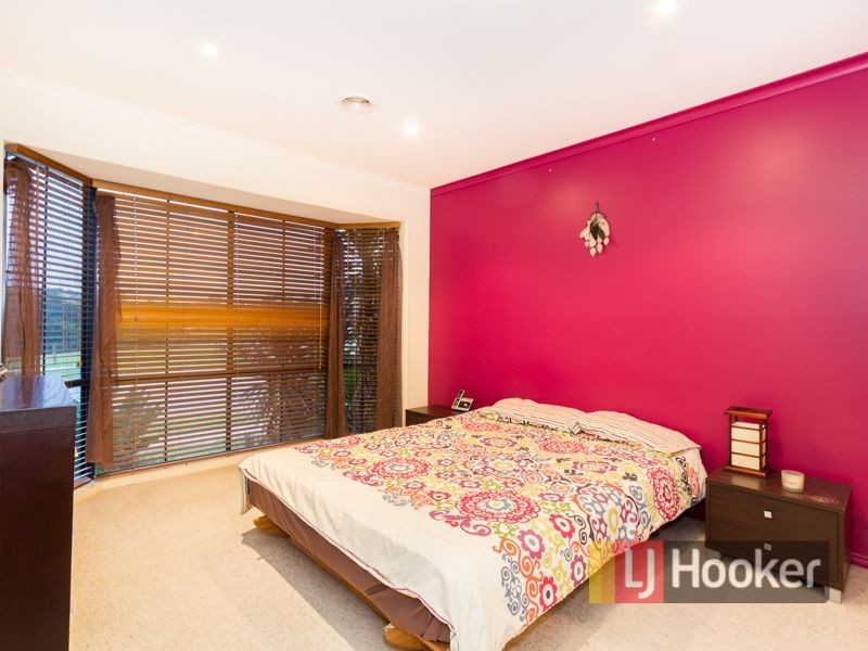 89 Laura Drive, Hampton Park VIC 3976