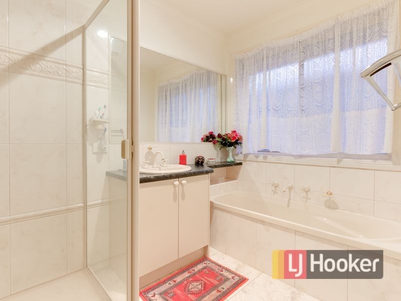 40 Hyssop Drive, Hallam VIC 3803