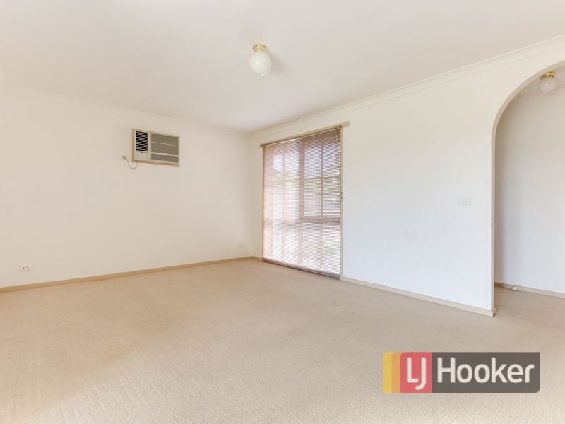 9 Jessica Drive, Hampton Park VIC 3976
