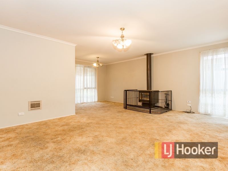 51 Franleigh Drive, Narre Warren VIC 3805