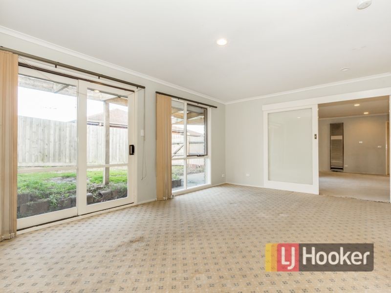 51 Franleigh Drive, Narre Warren VIC 3805