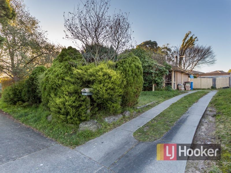 51 Franleigh Drive, Narre Warren VIC 3805