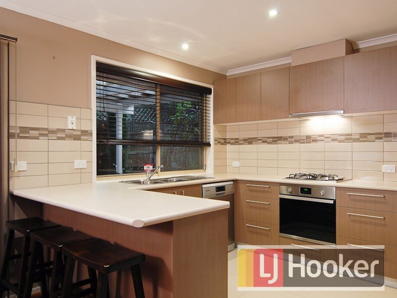 1 Cumulus Court, Hampton Park VIC 3976