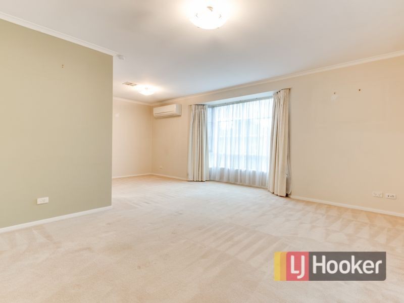 7 Pollina Close, Hampton Park VIC 3976