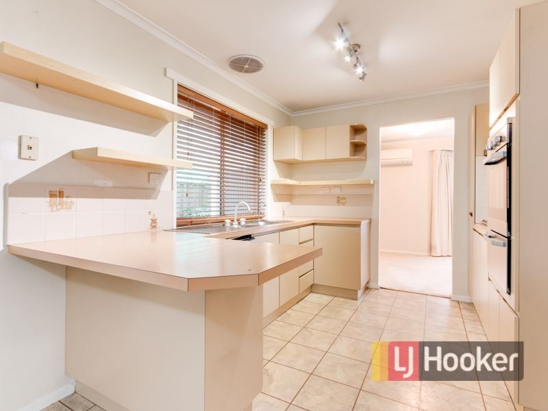 7 Pollina Close, Hampton Park VIC 3976