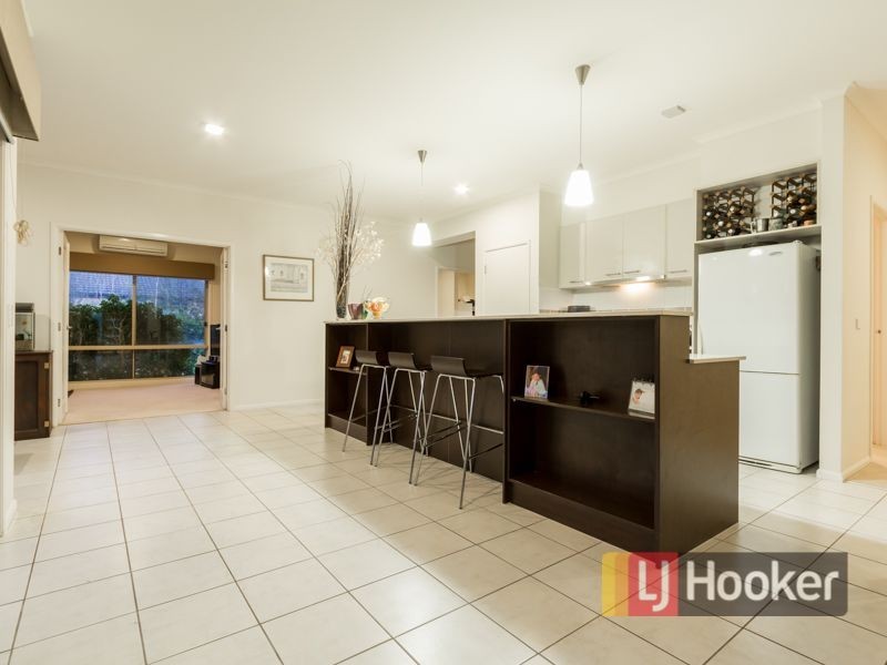 7 Ogle Way, Cranbourne North VIC 3977