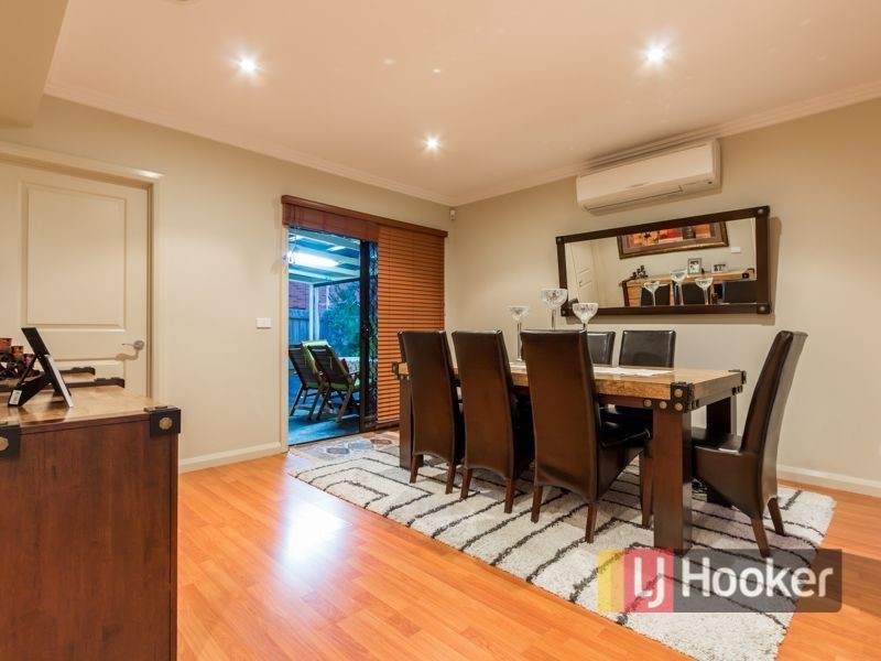 54 Aylmer Road, Lynbrook VIC 3975