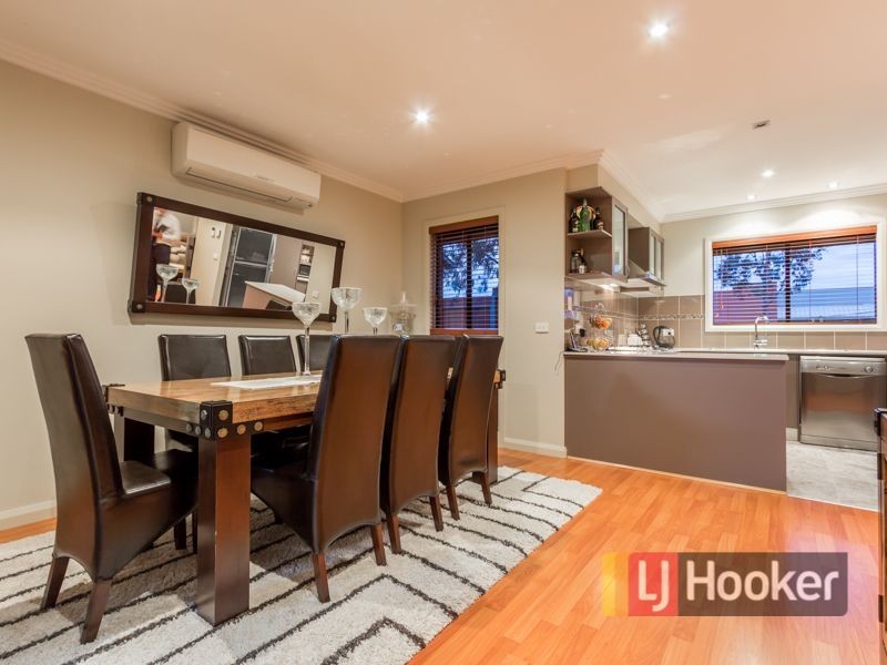 54 Aylmer Road, Lynbrook VIC 3975