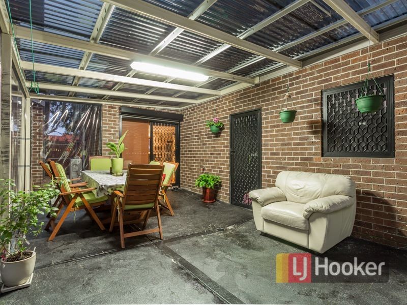 54 Aylmer Road, Lynbrook VIC 3975