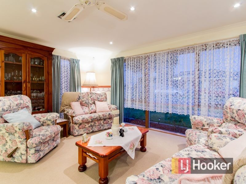 1 Jambe Court, Hampton Park VIC 3976