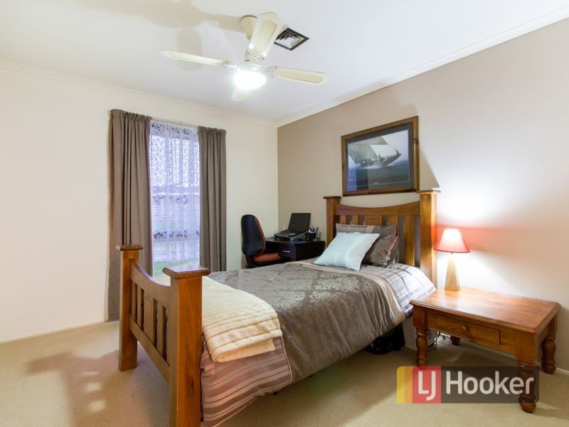 1 Jambe Court, Hampton Park VIC 3976