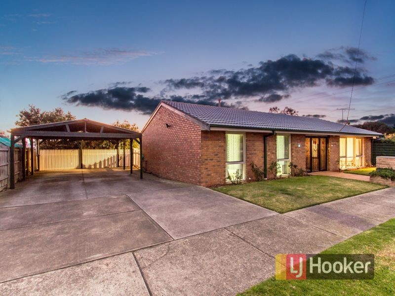1 Jambe Court, Hampton Park VIC 3976