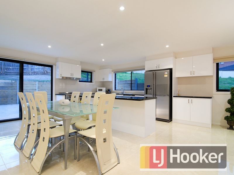 7 Cherry Tree Lane, Narre Warren VIC 3805