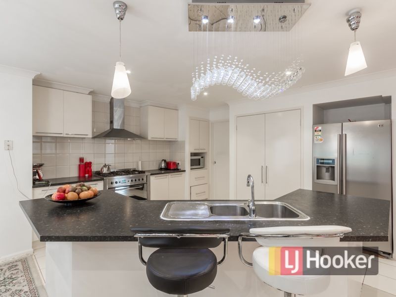 37 Tralee Circuit, Narre Warren VIC 3805