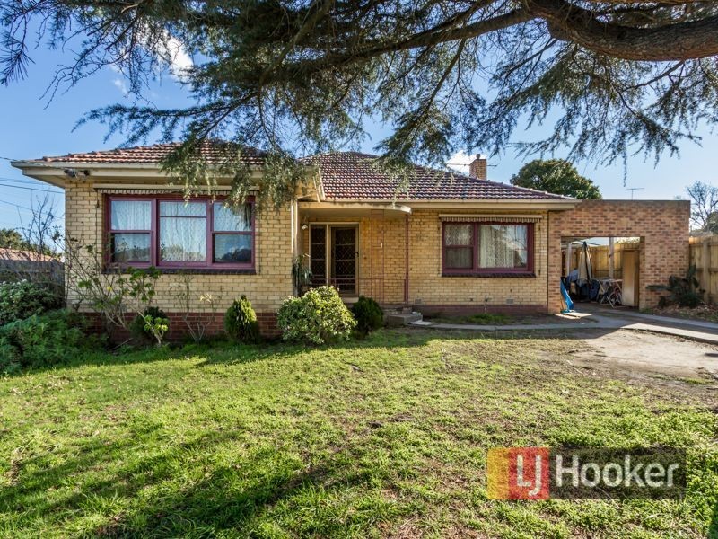34 Fifth Avenue, Dandenong VIC 3175