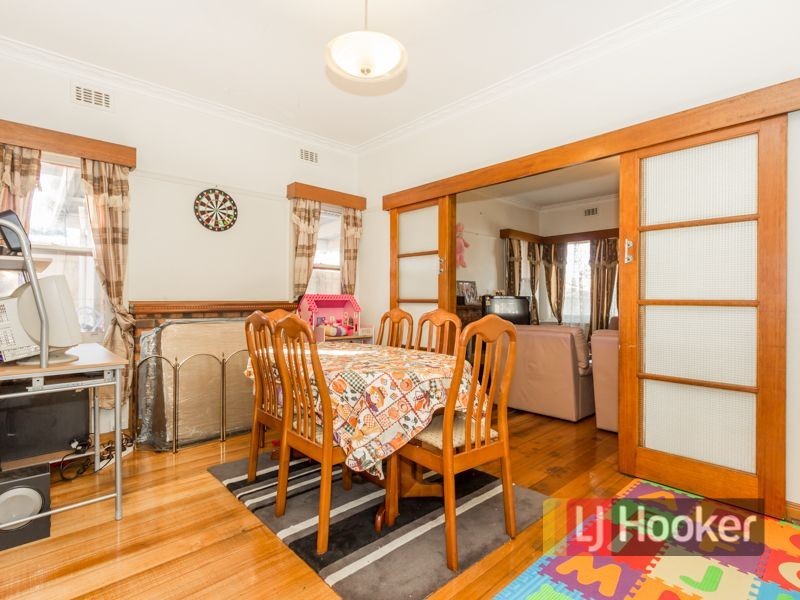 34 Fifth Avenue, Dandenong VIC 3175