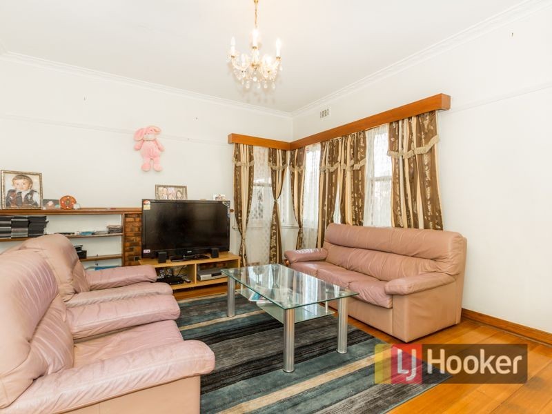 34 Fifth Avenue, Dandenong VIC 3175