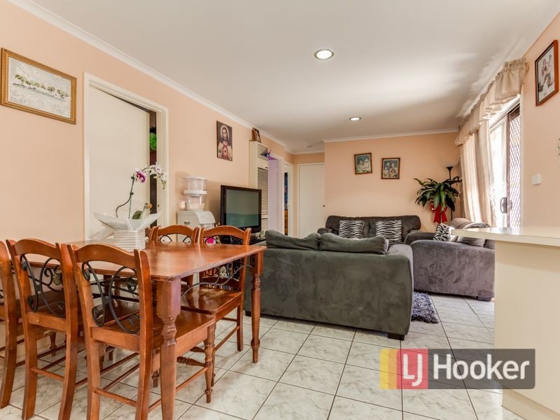 66 Edeys Run, Hampton Park VIC 3976