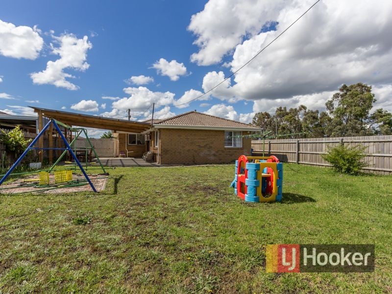 66 Edeys Run, Hampton Park VIC 3976