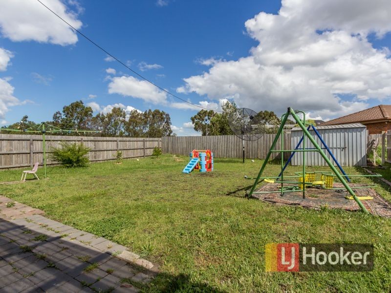 66 Edeys Run, Hampton Park VIC 3976