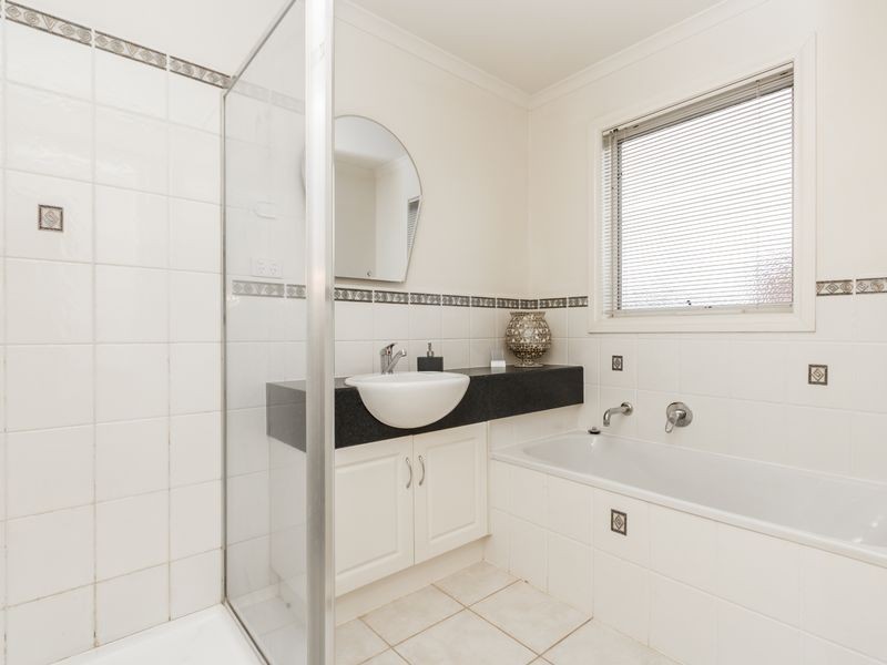 16/1-3 Young Road, Hallam VIC 3803