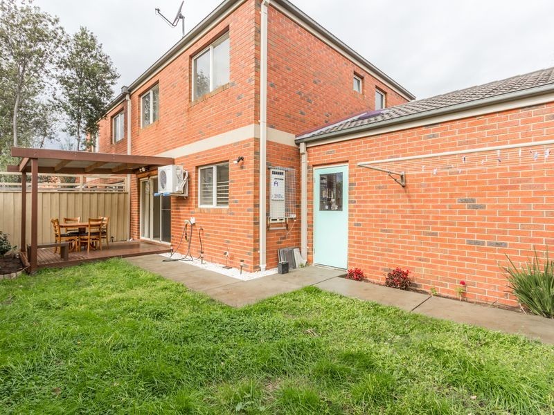 16/1-3 Young Road, Hallam VIC 3803