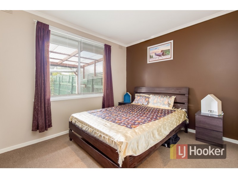 1/4 Philip Road, Hallam VIC 3803