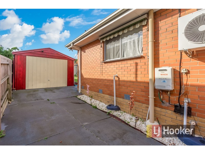 1/4 Philip Road, Hallam VIC 3803