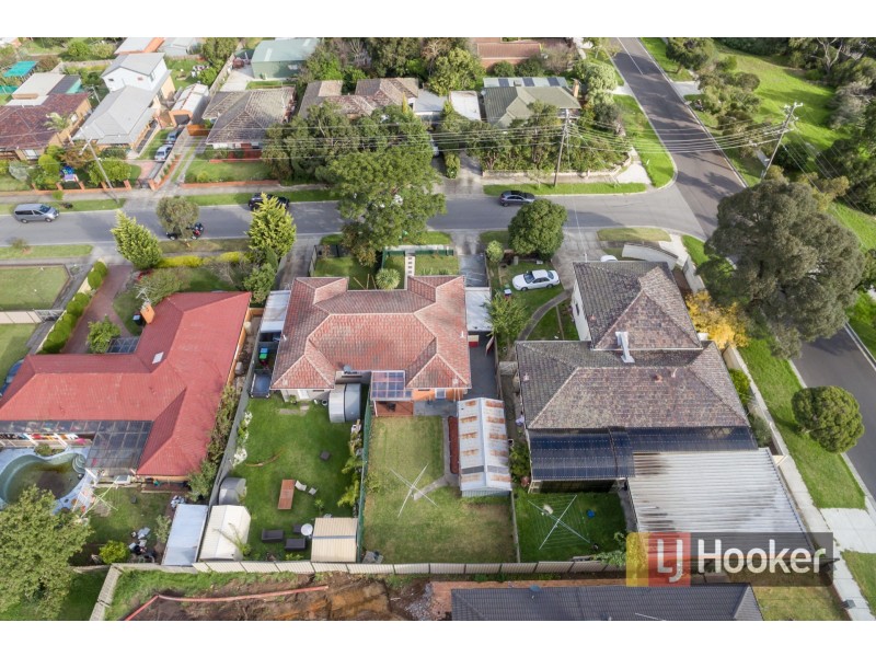 1/4 Philip Road, Hallam VIC 3803