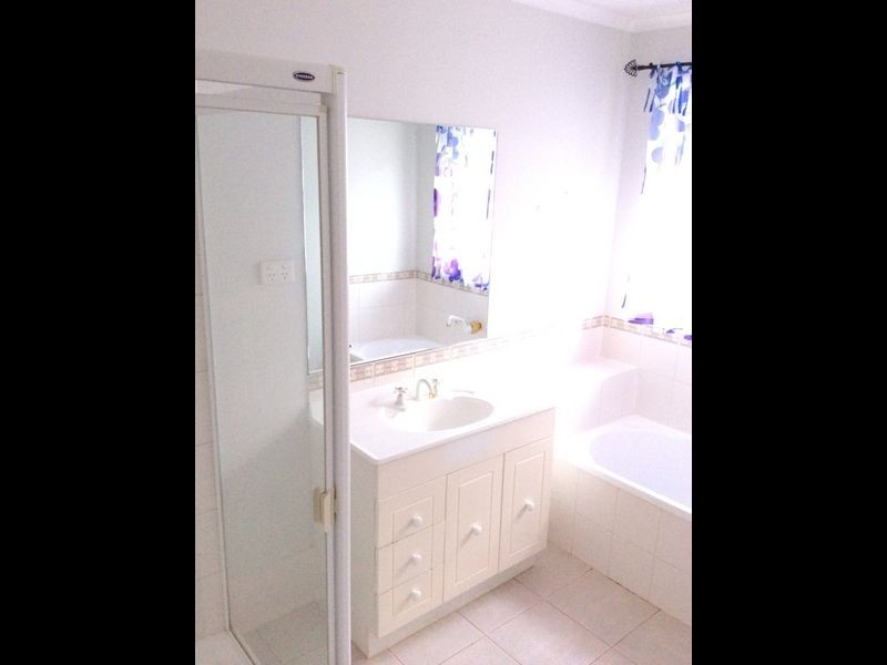 10 Butterfield Place, Cranbourne North VIC 3977