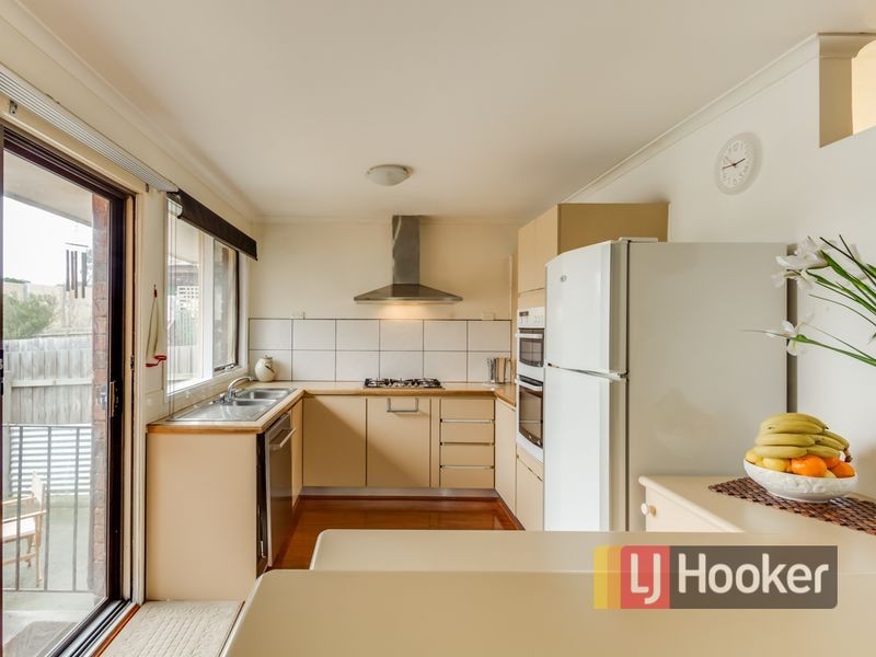 38 Prospect Hill Crescent, Dandenong North VIC 3175