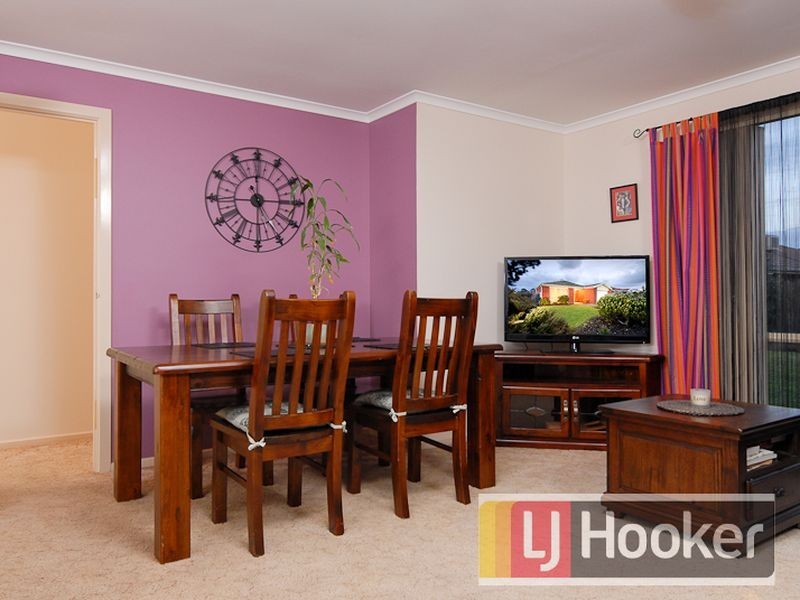 9 Cypress Close, Hampton Park VIC 3976