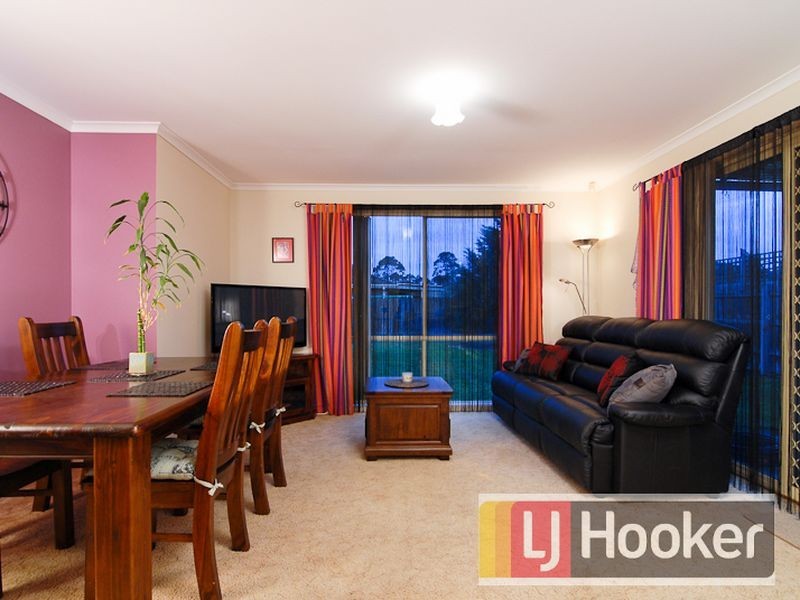 9 Cypress Close, Hampton Park VIC 3976