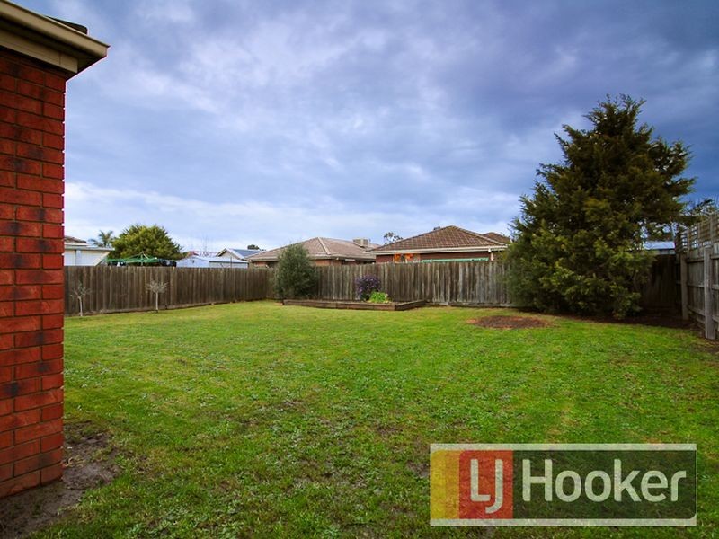 9 Cypress Close, Hampton Park VIC 3976