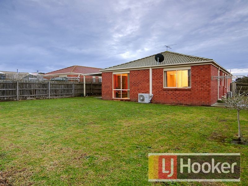 9 Cypress Close, Hampton Park VIC 3976