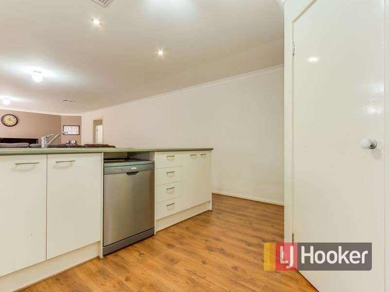 14 Roselea Place, Narre Warren North VIC 3804