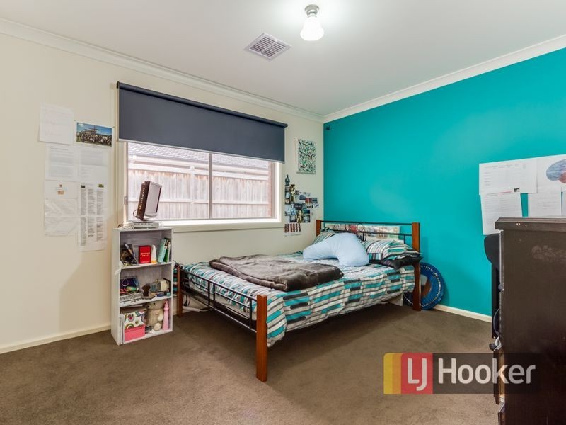 14 Roselea Place, Narre Warren North VIC 3804