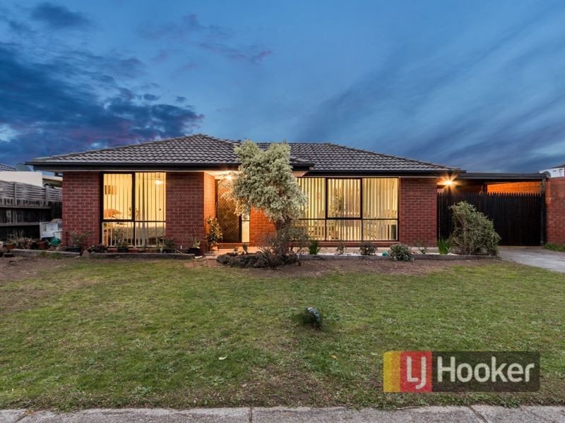 13 Jessica Drive, Hampton Park VIC 3976