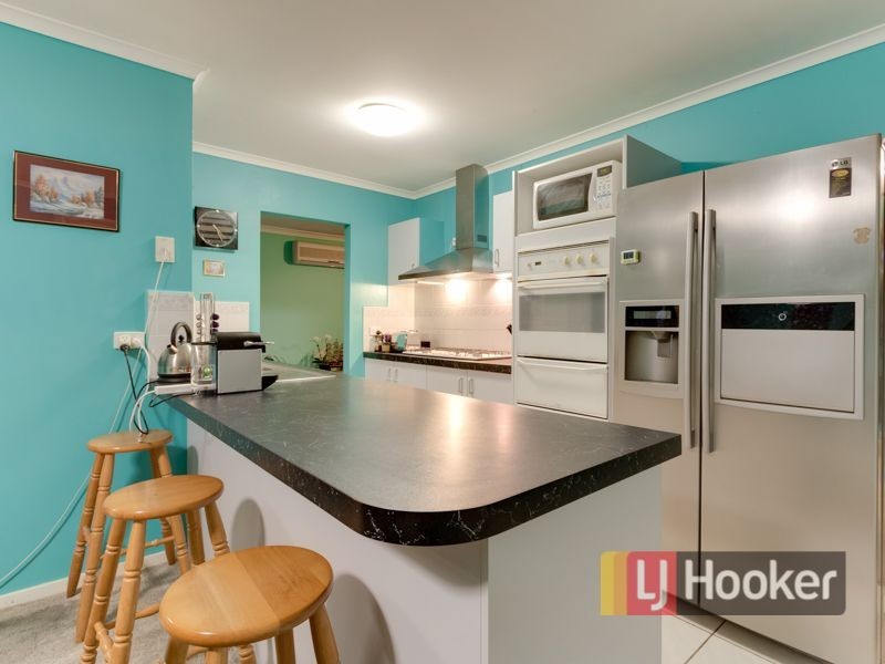 13 Jessica Drive, Hampton Park VIC 3976