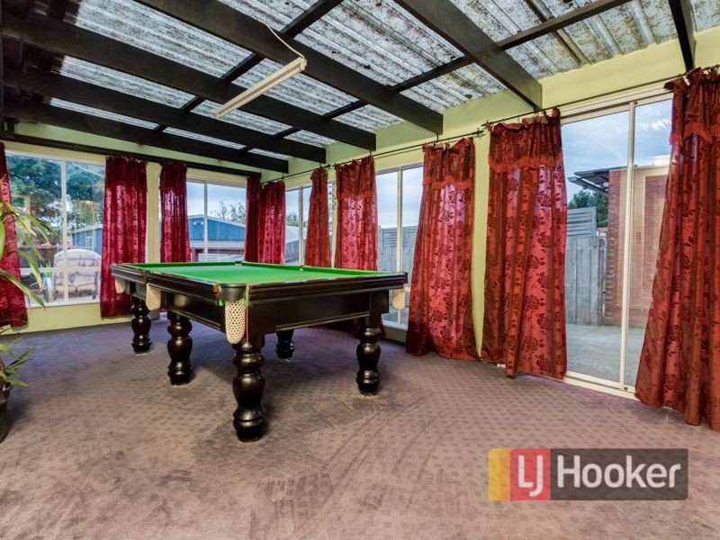 13 Jessica Drive, Hampton Park VIC 3976