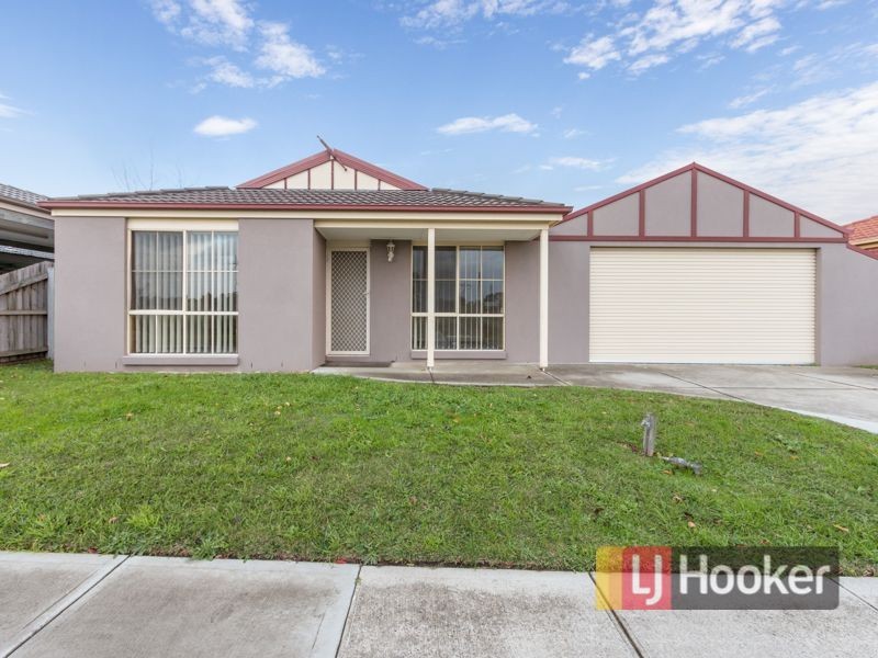 77 Laura Drive, Hampton Park VIC 3976