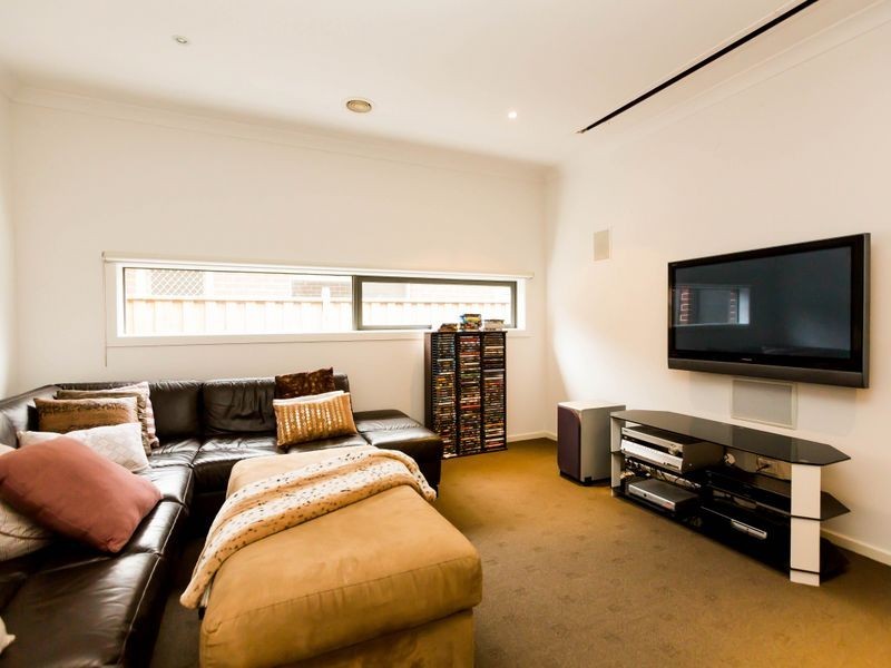 23 Locky Grove, Lyndhurst VIC 3975