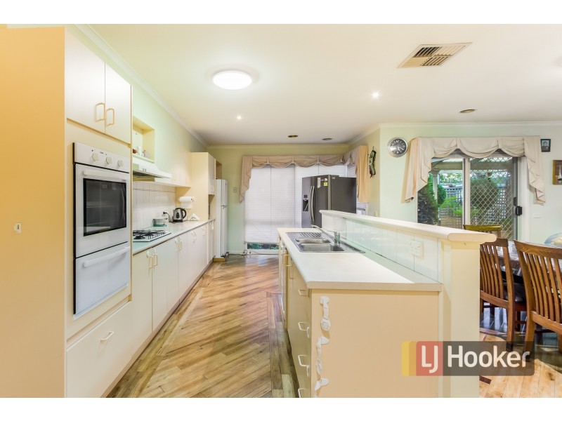 2 Tolmie Rise, Hallam VIC 3803
