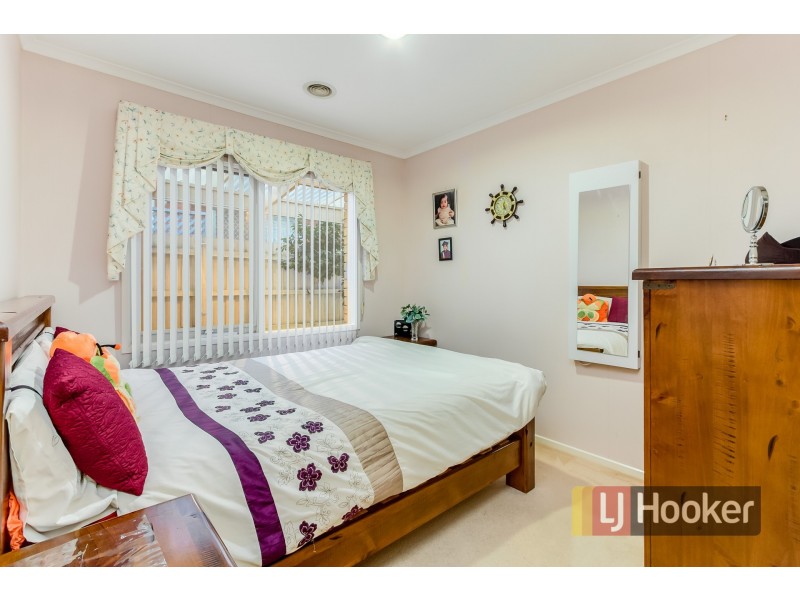 2 Tolmie Rise, Hallam VIC 3803