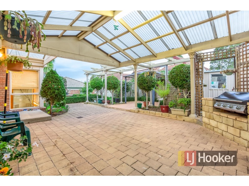 2 Tolmie Rise, Hallam VIC 3803