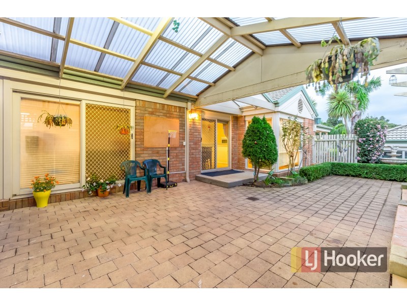 2 Tolmie Rise, Hallam VIC 3803