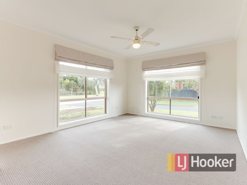 7 Kirkwood Crescent, Hampton Park VIC 3976